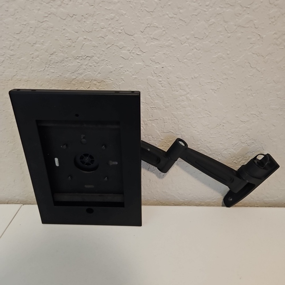 Articluating Arm Mount Ipad 12 X 8.5"